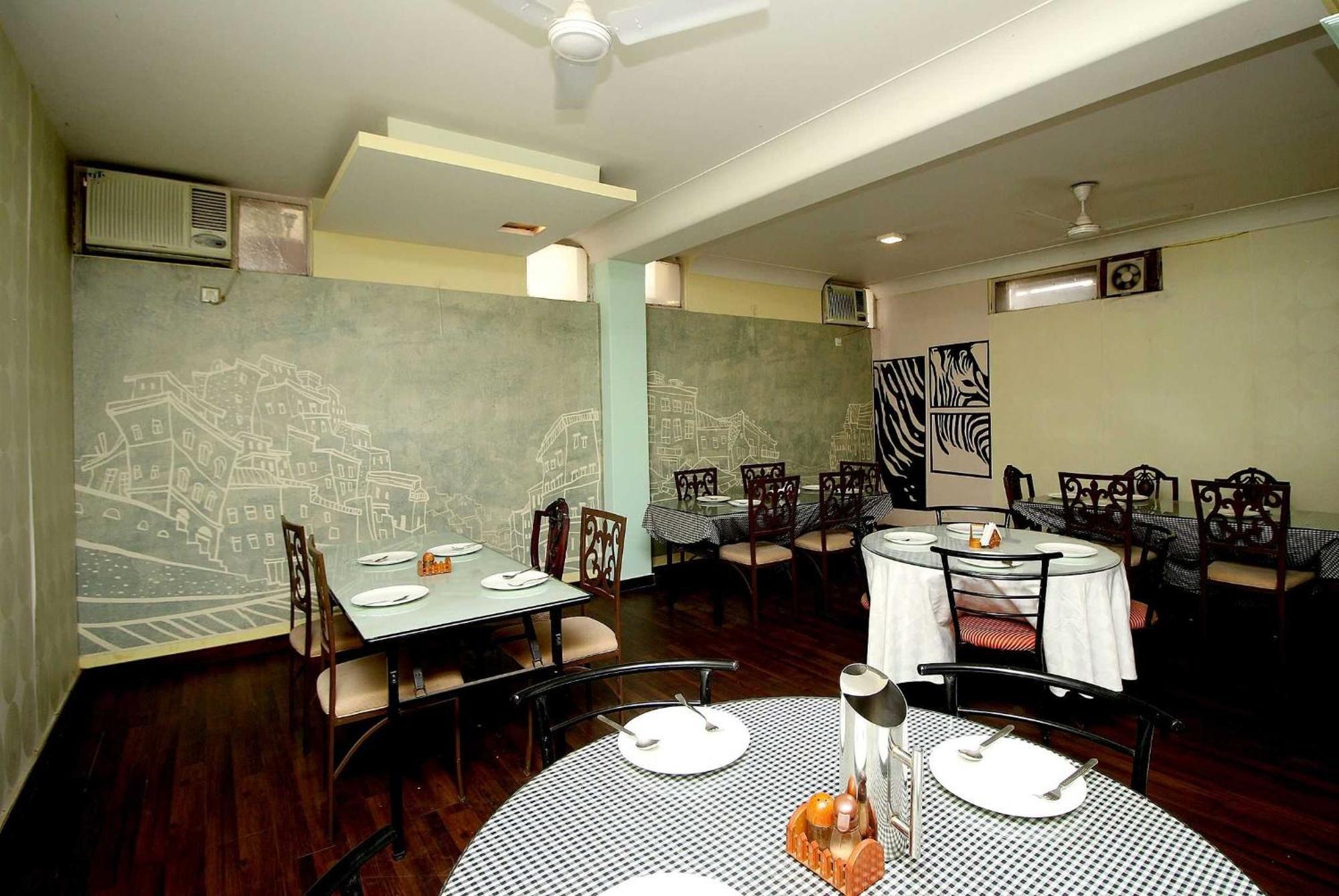 Super Collection O Sakshi Hotel Gurgaon Exterior foto