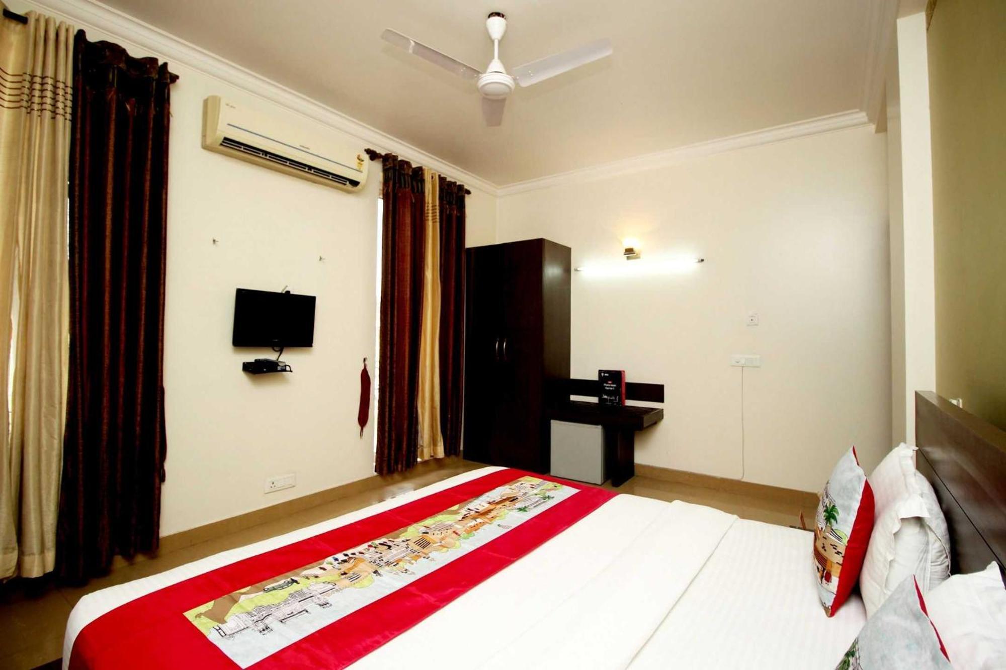 Super Collection O Sakshi Hotel Gurgaon Exterior foto