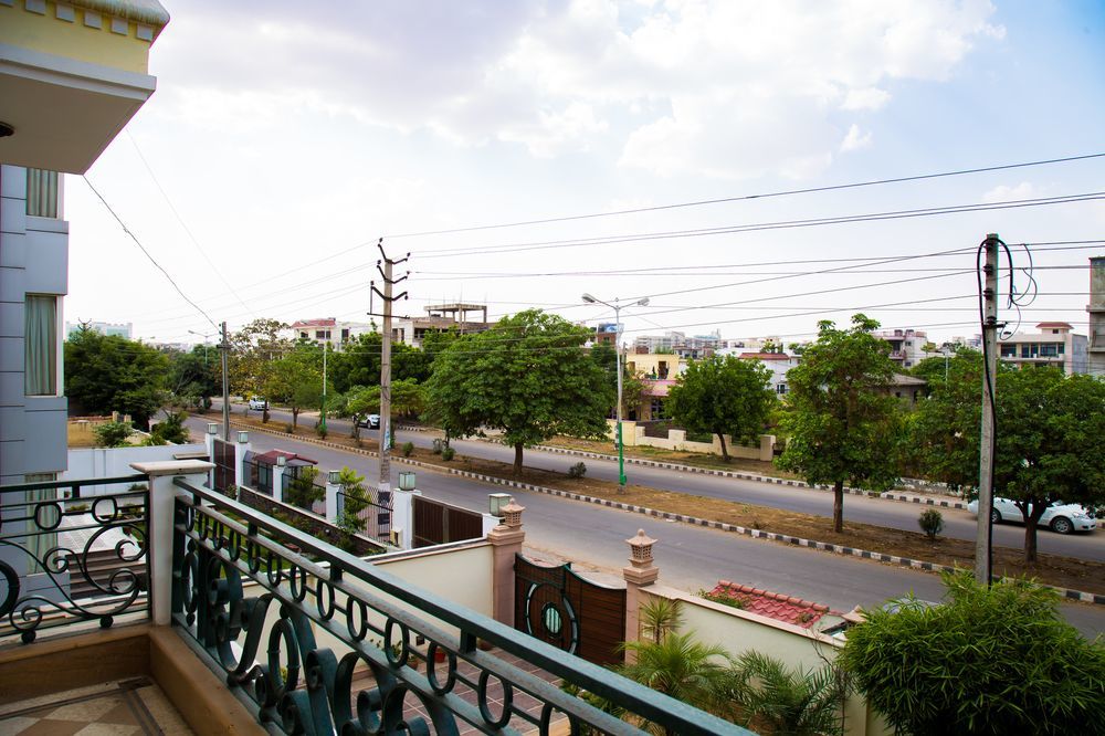 Super Collection O Sakshi Hotel Gurgaon Exterior foto